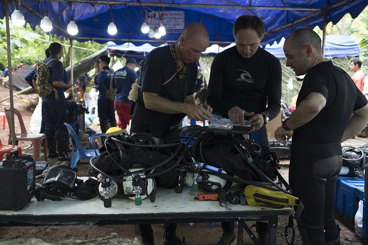 Cave rescue divers prepare equipment at Tham Luang, Thailand, 2018